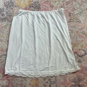 Jockey White Lace Trim Slip, Small